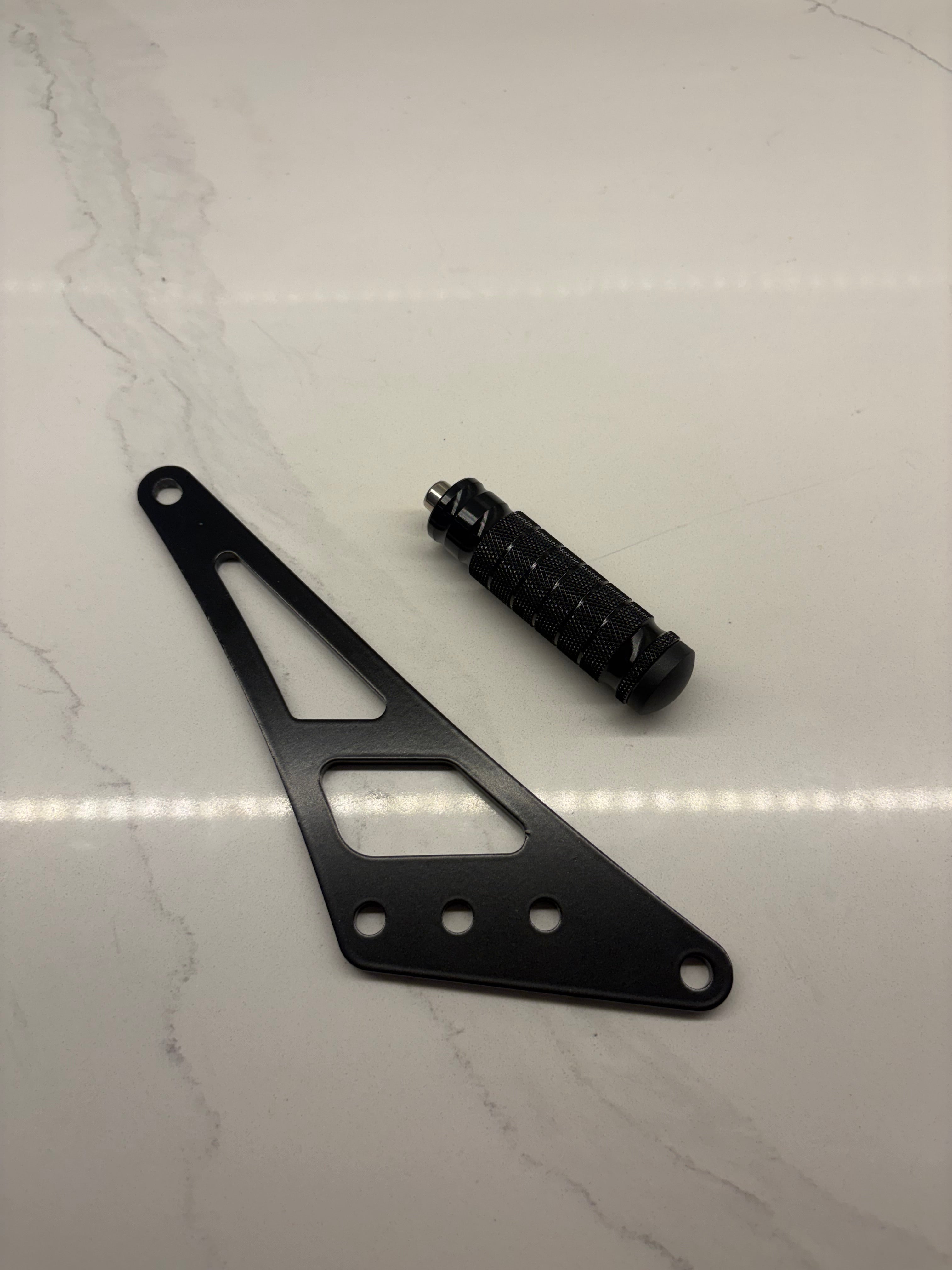 Surron Ultra Bee Shiftlock and Bracket